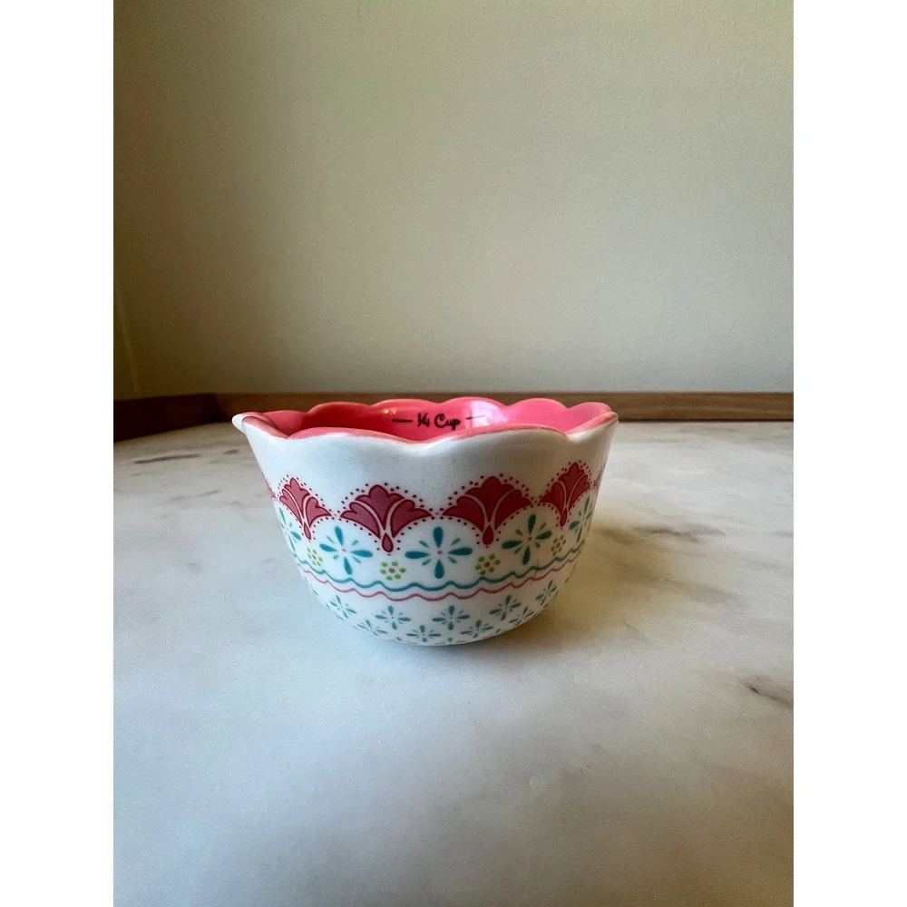 The Pioneer Woman Nesting Measuring Cups Red Set 3pcs, Missing 1 cup